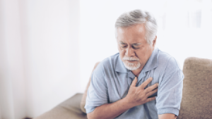 Man med hjerteinfarkt / hjertestop